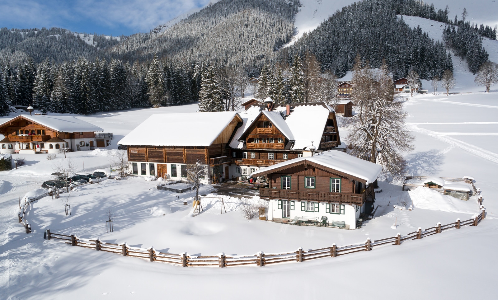 Ramsbergerhof Außenaufnahme Winter